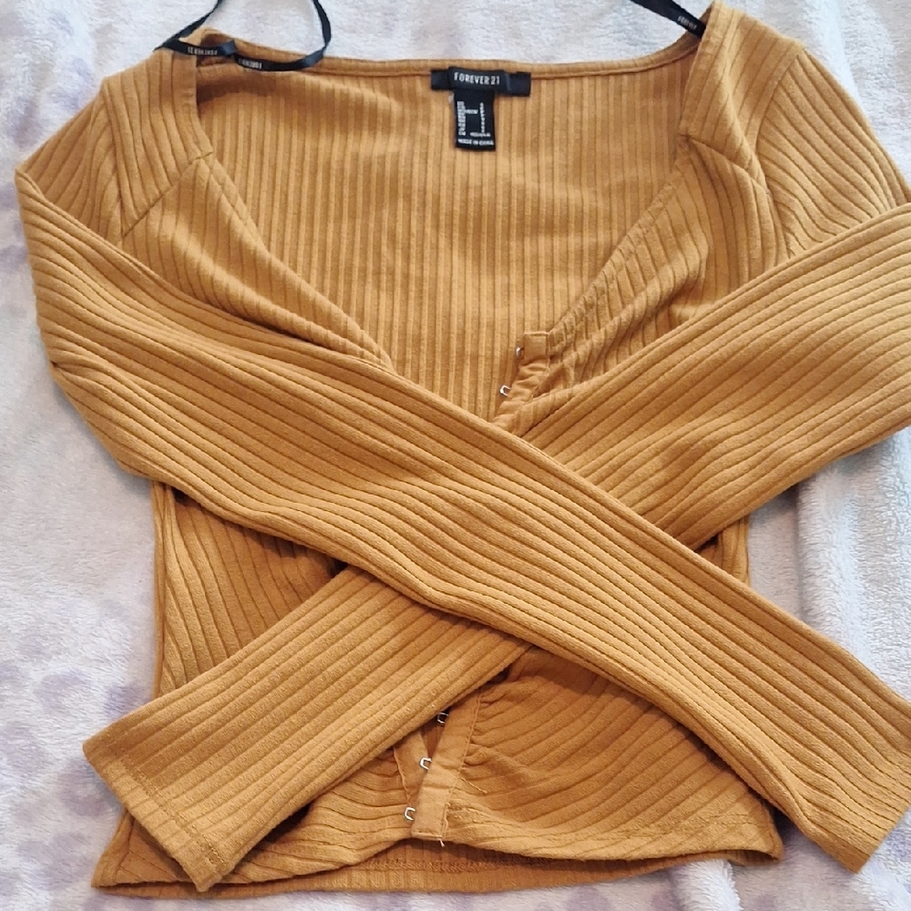 Forever 21 V-Neck Sweater in Warm Mustard
